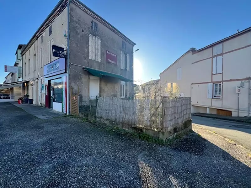 Immeuble, 85 m²