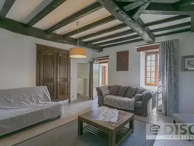 Maison, 248 m²