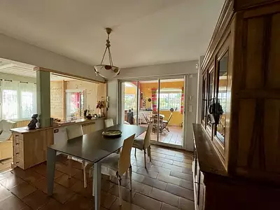 Maison, 215 m²