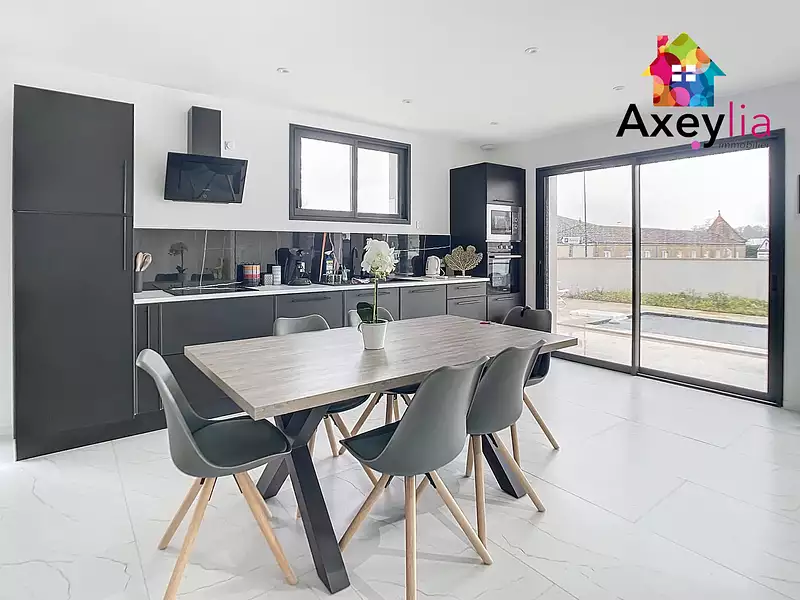 Maison, 90 m²