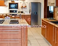 Maison, 360 m²