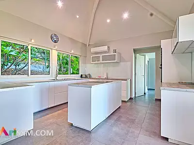 Immeuble, 250 m²