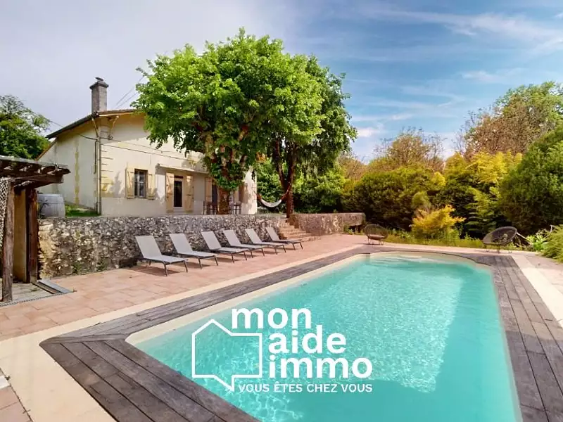 Maison, 160 m²