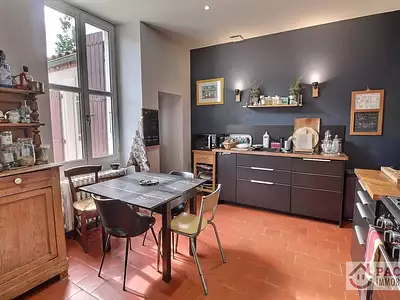 Maison, 244 m²