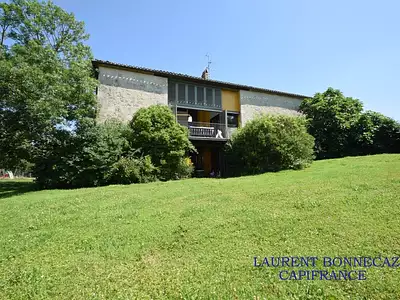 Maison, 257 m²