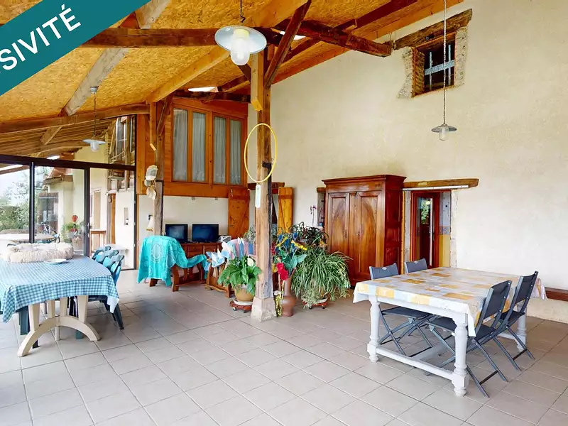 Maison, 163 m²