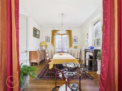 Maison, 310 m²