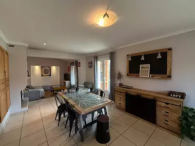 Maison, 130 m²