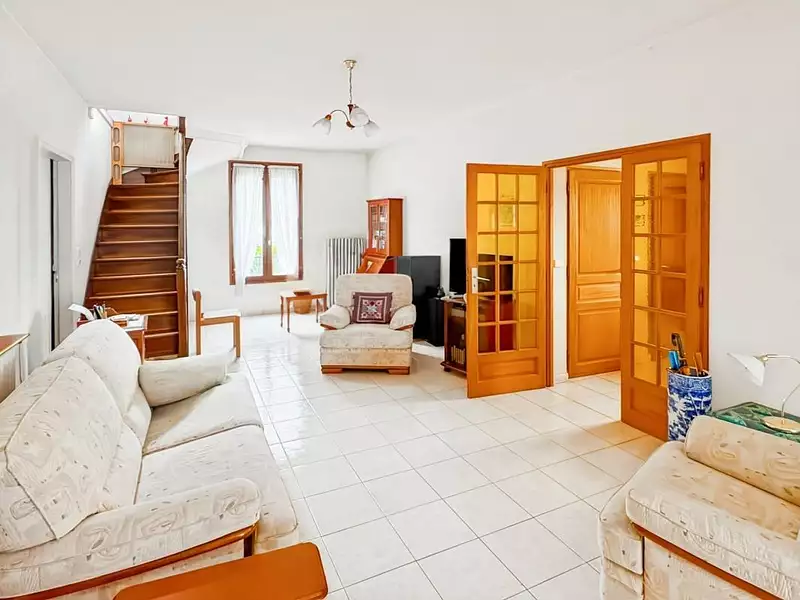 Maison, 185 m²