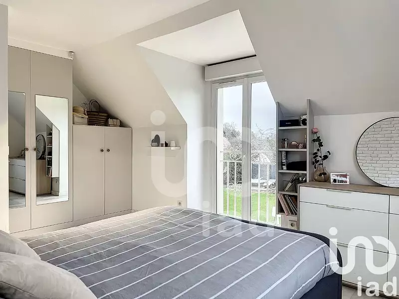 Maison, 256 m²