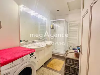 Immeuble, 291 m²