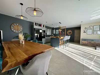 Maison, 163 m²