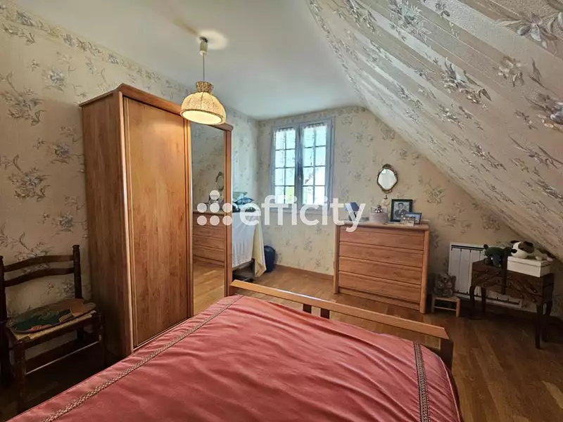 Maison, 153 m²