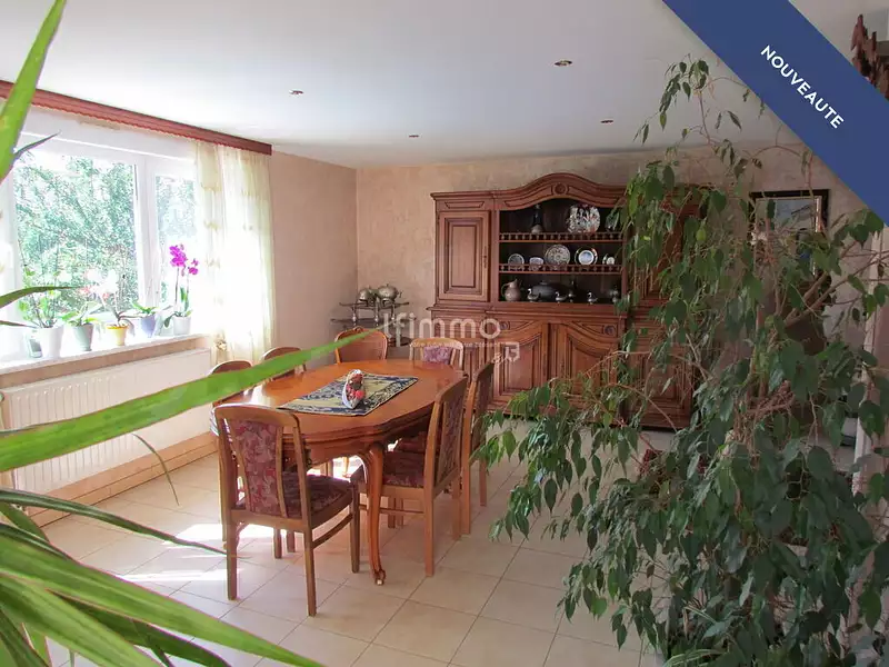 Maison, 206 m²