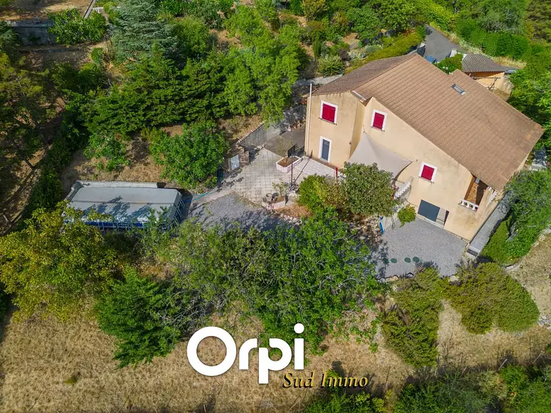 Maison, 139 m²
