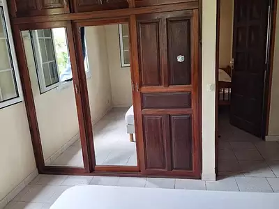 Maison, 216 m²