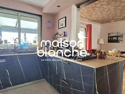 Maison, 93 m²