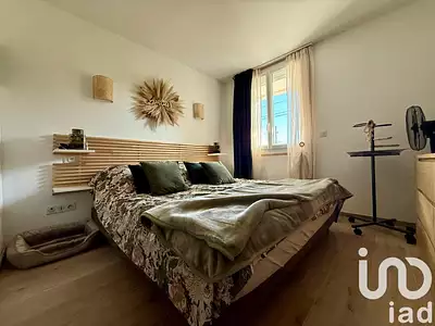 Maison, 240 m²