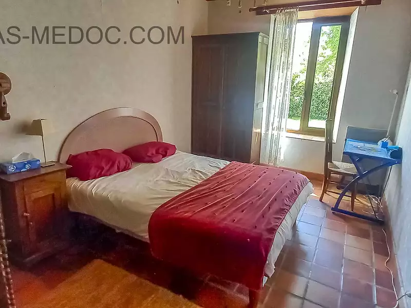 Maison, 240 m²