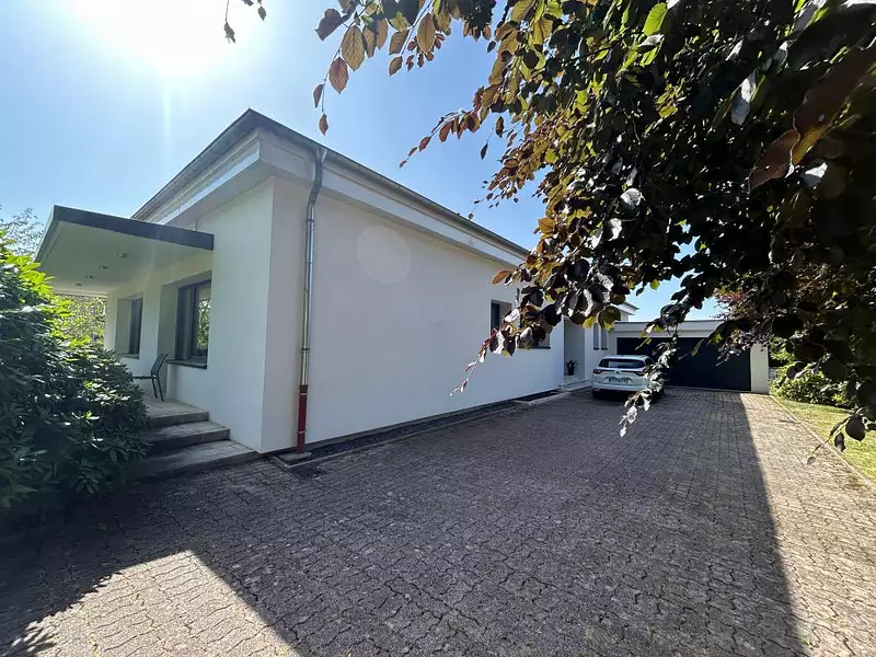 Maison, 220 m²