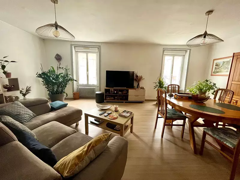 Immeuble, 200 m²
