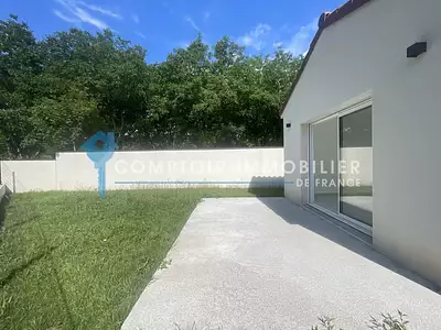 Maison, 83 m²