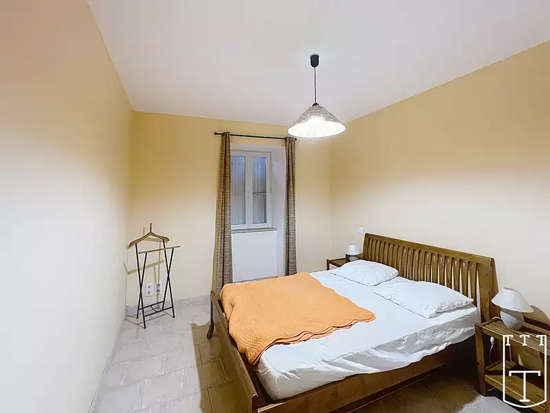 Maison, 640 m²
