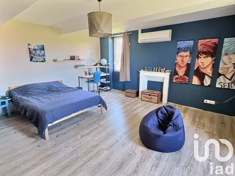Maison, 266 m²