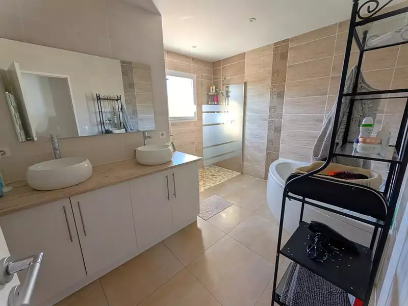 Maison, 136 m²