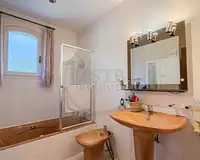 Maison, 166 m²