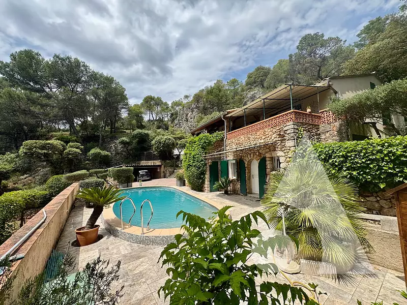 Maison, 148 m²