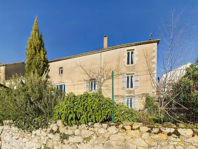 Maison, 190 m²