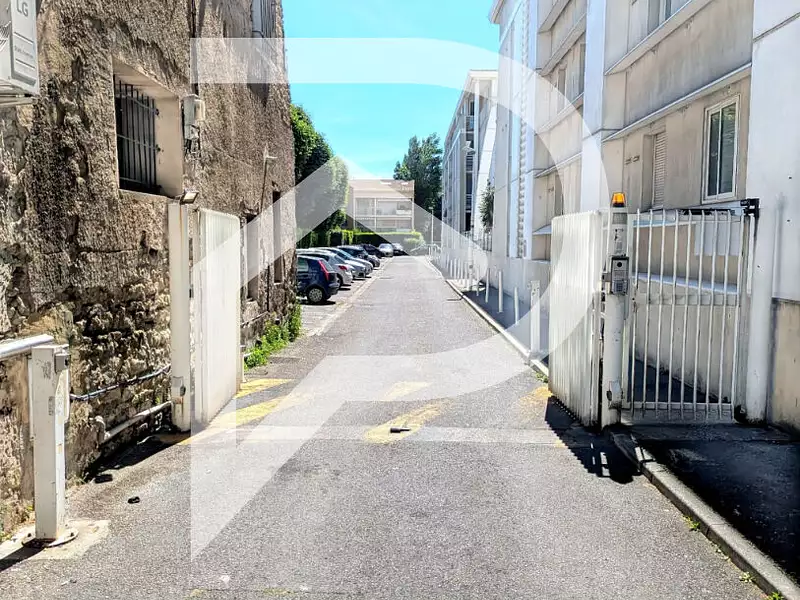 Parking, 22 m²