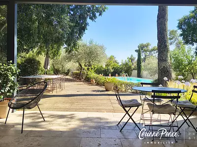 Maison, 232 m²