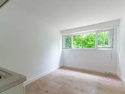 640,1 € CC Appartement • 19 m² • 1 pièce • 1 chambre Ville-d'Avray (92410)