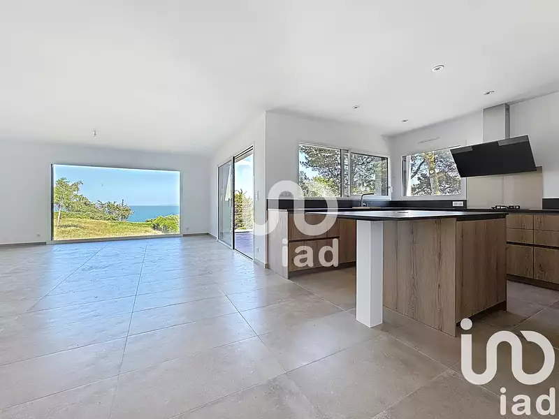 Maison, 160 m²