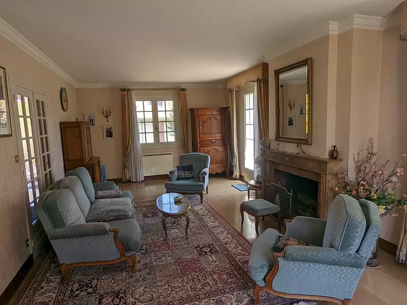 Maison, 165 m²