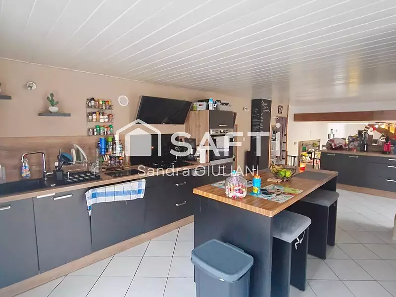 Maison, 120 m²