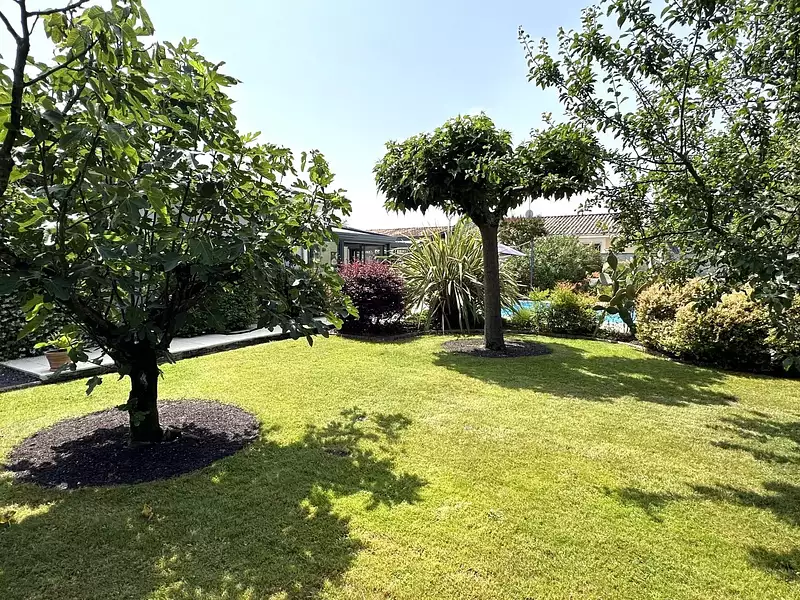Maison, 165 m²