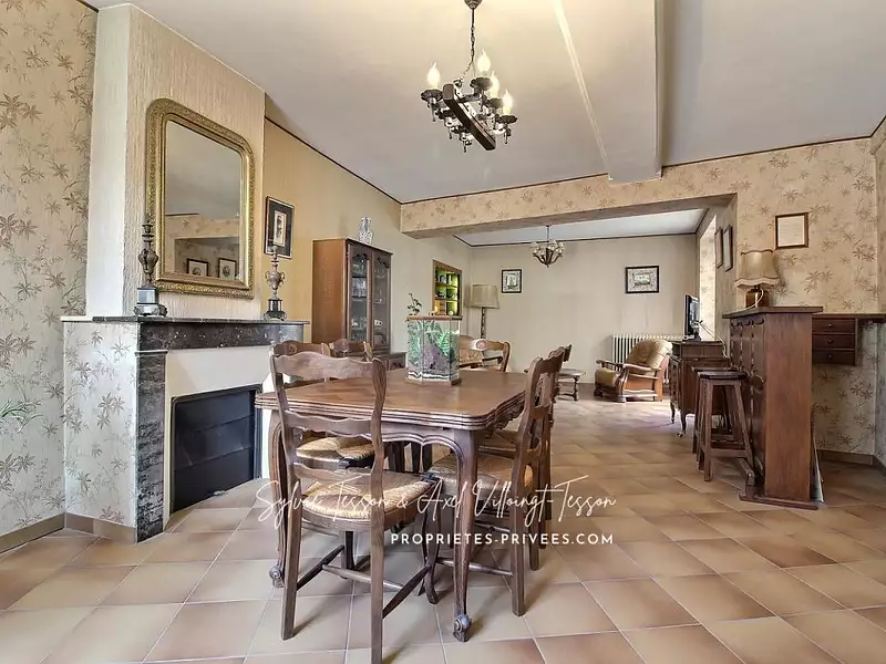 Maison, 160 m²