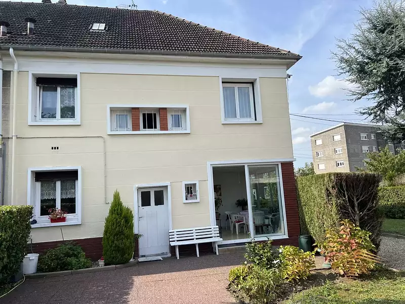 Maison, 137 m²