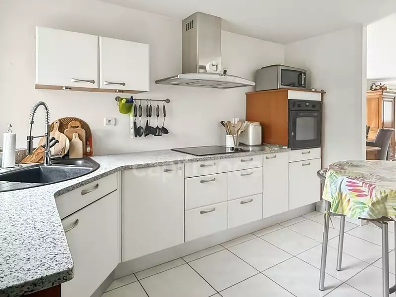 Maison, 146 m²