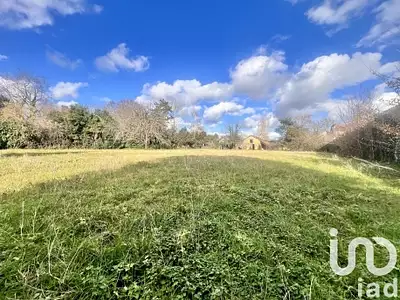 Terrain, 2 335 m²