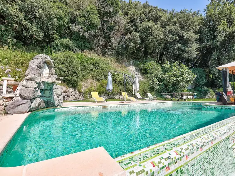 Maison, 308 m²