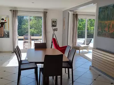 Maison, 161 m²