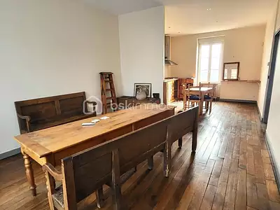 Maison, 215 m²