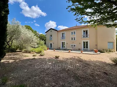 Maison, 265 m²