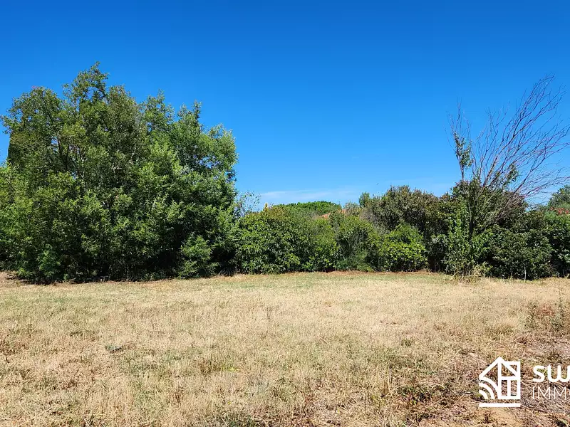 Terrain, 435 m²
