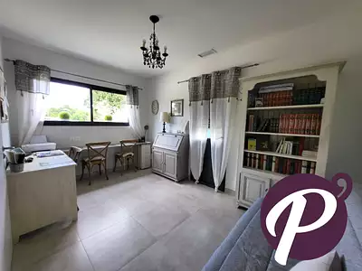 Maison, 162 m²