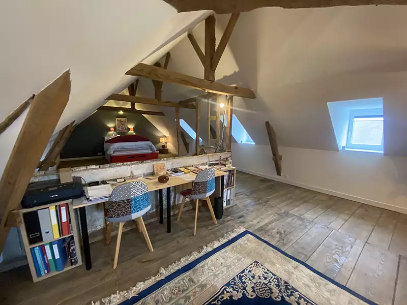 Maison, 250 m²